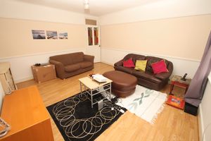 lounge 1 - click for photo gallery